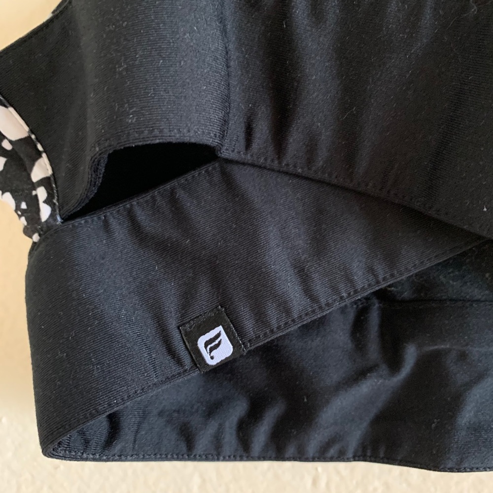 Fabletics Sports Bra - Picture 4 of 4